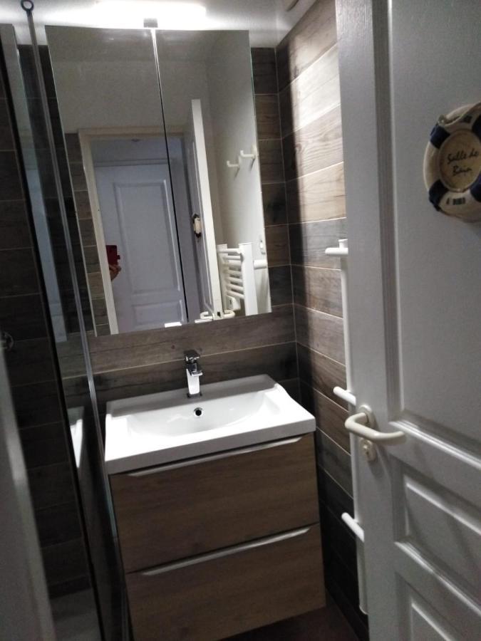 Appartement T2 Avec Piscine A 100 M De La Plage 식스포즈레스플라지스 외부 사진