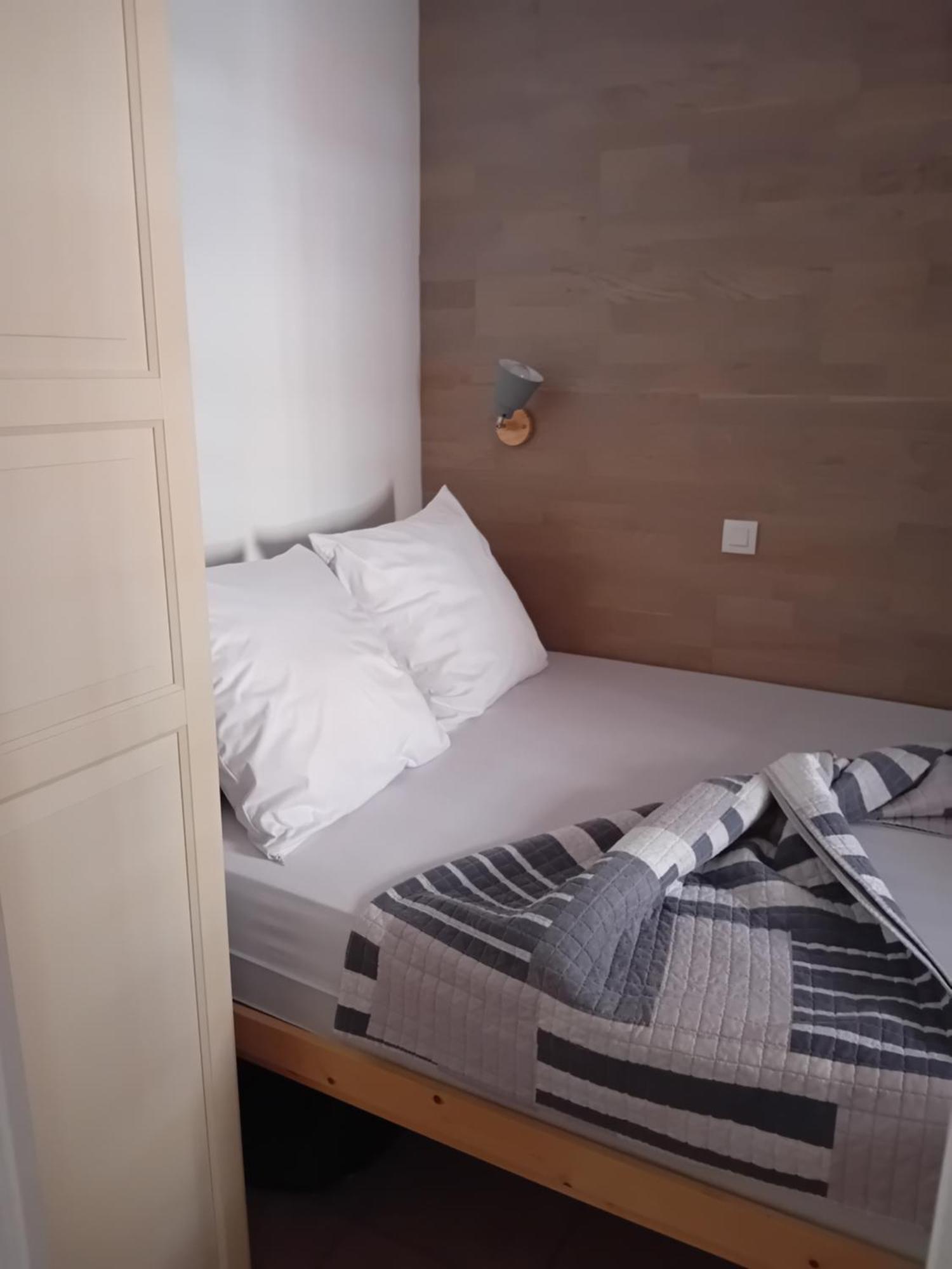 Appartement T2 Avec Piscine A 100 M De La Plage 식스포즈레스플라지스 외부 사진